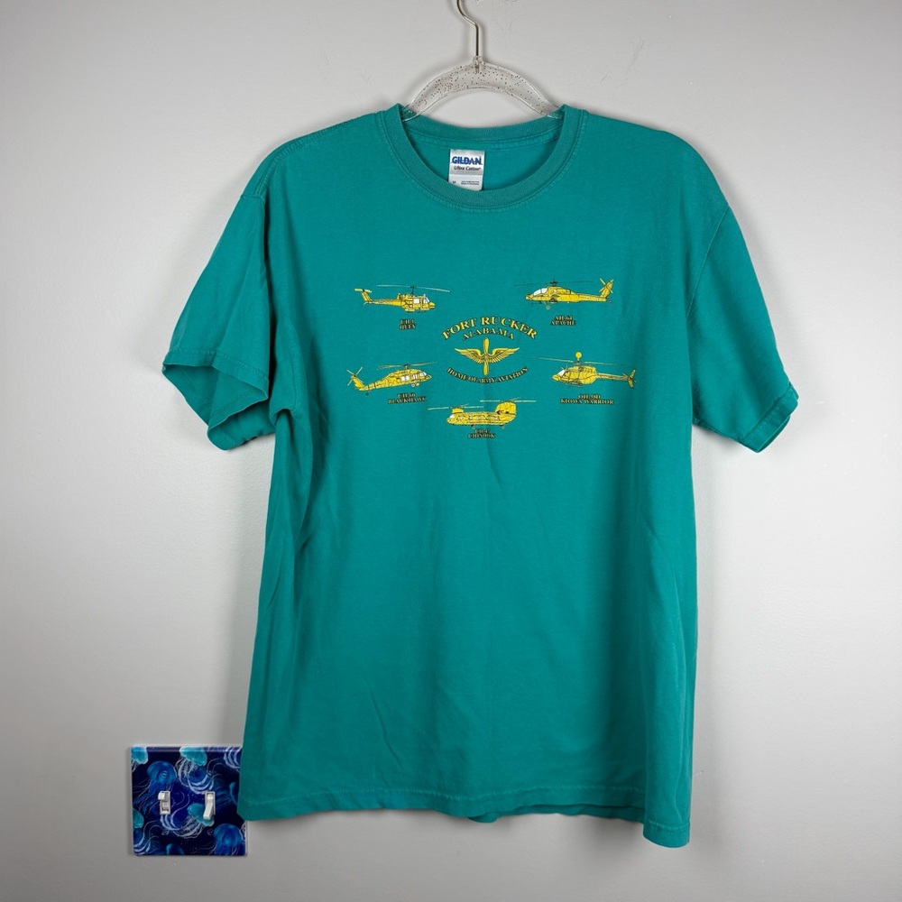 Vintage Fort Rucker Aviation Kiowa Blackhawk Military Helicopters T-Shirt Medium